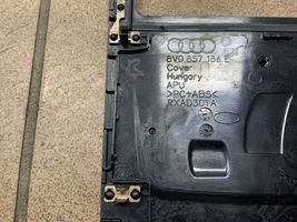 Audi A3 S3 8V Kita panelės detalė 8V0857186E