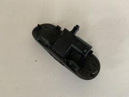 Audi A6 S6 C7 4G Ugello a spruzzo lavavetri per parabrezza 4G0955988