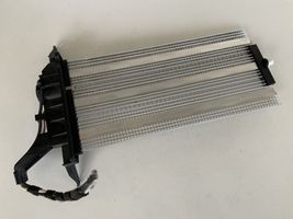 Audi A6 S6 C7 4G Radiateur électrique de chauffage auxiliaire 4G0819011A