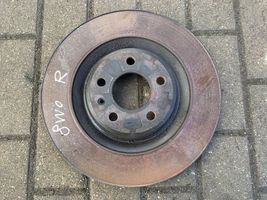 Audi A4 S4 B9 Disque de frein arrière 8W0615601E