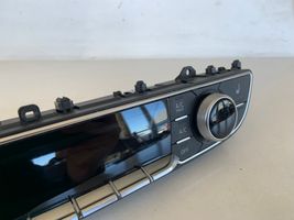 Audi Q7 4M Climate control unit 4M0820043AB