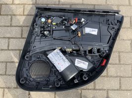 Audi A4 S4 B9 Boczki / Poszycie drzwi tylnych 8W0867487