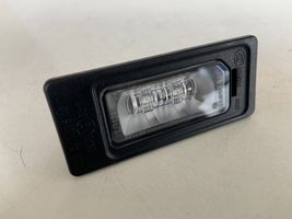 Audi A4 S4 B9 Lampa oświetlenia tylnej tablicy rejestracyjnej 4G0943021