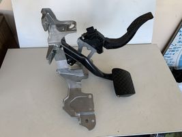 Audi A4 S4 B9 Pedal assembly 8W1723117