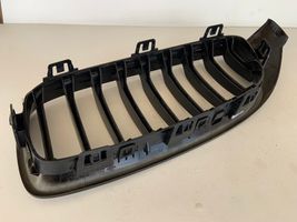 BMW 4 F32 F33 Maskownica / Grill / Atrapa górna chłodnicy 7294814