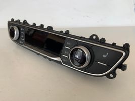 Audi Q7 4M Climate control unit 4M0820043K