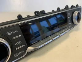 Audi Q7 4M Climate control unit 4M0820043AB