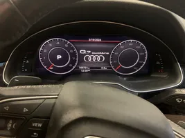Audi Q7 4M Tachimetro (quadro strumenti) 4M0920890A