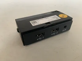 Audi Q7 4M USB socket connector 4M0035736A