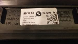 BMW X3 G01 Etuoven kynnyksen suojalista 8068487