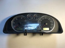 Volkswagen PASSAT B5.5 Tachimetro (quadro strumenti) 3B0920826A