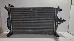 Audi A4 S4 B9 8W Dzesēšanas šķidruma radiators 8E0121251A