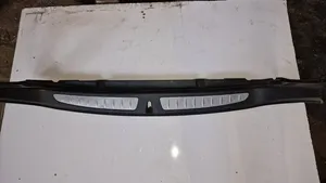 BMW 3 F30 F35 F31 Takaluukun kannen lukon lista 7221875