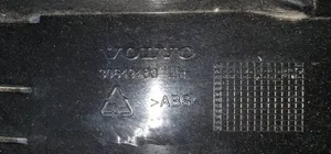 Volvo V70 Rivestimento del pannello della portiera anteriore 30649483