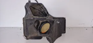 Audi A4 S4 B8 8K Oro filtro dėžė 8K0133835AE