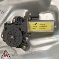 Lancia Musa Elektryczny podnośnik szyby drzwi przednich 00518084390