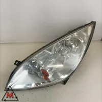 Mitsubishi Colt Lente del faro MR957353