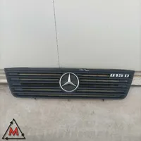 Mercedes-Benz Vario Griglia anteriore A6706901389