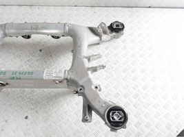 BMW 1 F40 Galinis traversas 6884574