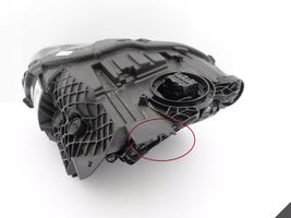 Porsche Taycan 9J1 Lampa przednia 9J1941032G