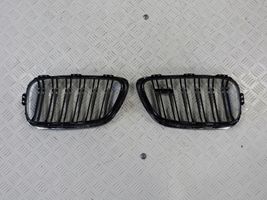 BMW M2 F87 Front bumper upper radiator grill 2355448