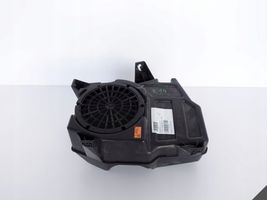 Mercedes-Benz GLS X166 Subwoofer-bassokaiutin A1668202802