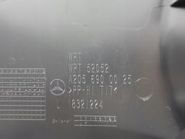 Mercedes-Benz C W205 B-pilarin verhoilu (alaosa) A2056900025