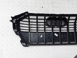 Audi Q3 F3 Grotelės viršutinės 83A853651B