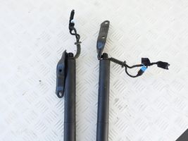 BMW X2 F39 Tailgate/trunk strut/damper 7423847