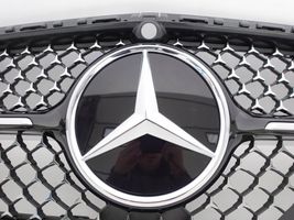 Mercedes-Benz CLA C118 X118 Griglia superiore del radiatore paraurti anteriore A1188884400