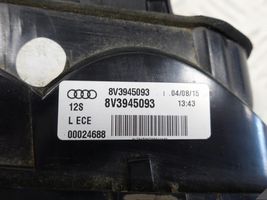 Audi A3 S3 8V Feux arrière sur hayon 8V3945093