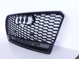 Audi RS7 C7 Grotelės priekinės 4G8853667