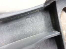 Audi RS4 B8 Zderzak tylny 8K9807511Q