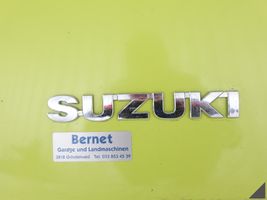 Suzuki Jimny Takaluukun/tavaratilan kansi 