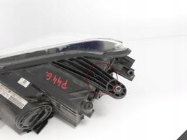 Mercedes-Benz SLK AMG R172 Lampa przednia 