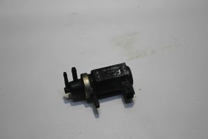 Audi A4 S4 B5 8D Solenoīda vārsts 8D0906627