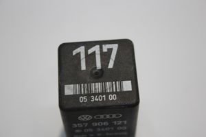 Audi A4 S4 B5 8D Other relay 357906121