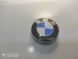 BMW 5 E39 Wheel nut cap/cover 86136783536