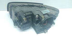 Audi A4 S4 B6 8E 8H Lampa przednia 8E0941004F