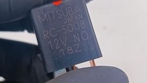 Subaru Outback Autres relais RC5008