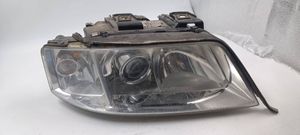 Audi A6 S6 C5 4B Lampa przednia 