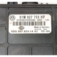 Volkswagen Bora Pavarų dėžės valdymo blokas 01M927733