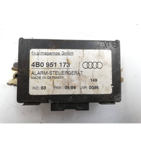 Audi A4 S4 B5 8D Sterownik / Moduł alarmu 4B0951173