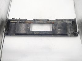 Audi 80 90 B2 Kita bagažinės apdailos detalė 811853489A