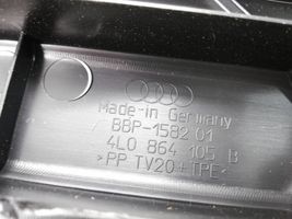 Audi Q7 4L Guantera en el maletero 4L0864105B