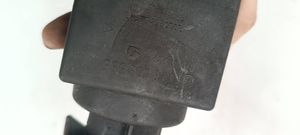 Audi A4 S4 B5 8D Altra parte del vano motore 078103555