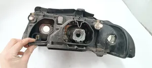 Audi A4 S4 B5 8D Lampa przednia 8D0941004