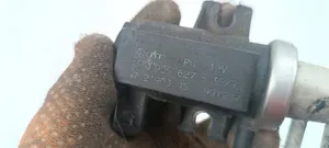 Audi A4 S4 B5 8D Solenoīda vārsts 8D0906627B