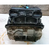 BMW 3 E36 Sisälämmityksen ilmastoinnin korin kokoonpano 8380340