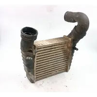 Volkswagen PASSAT B5.5 Intercooler radiator 8D0145805C